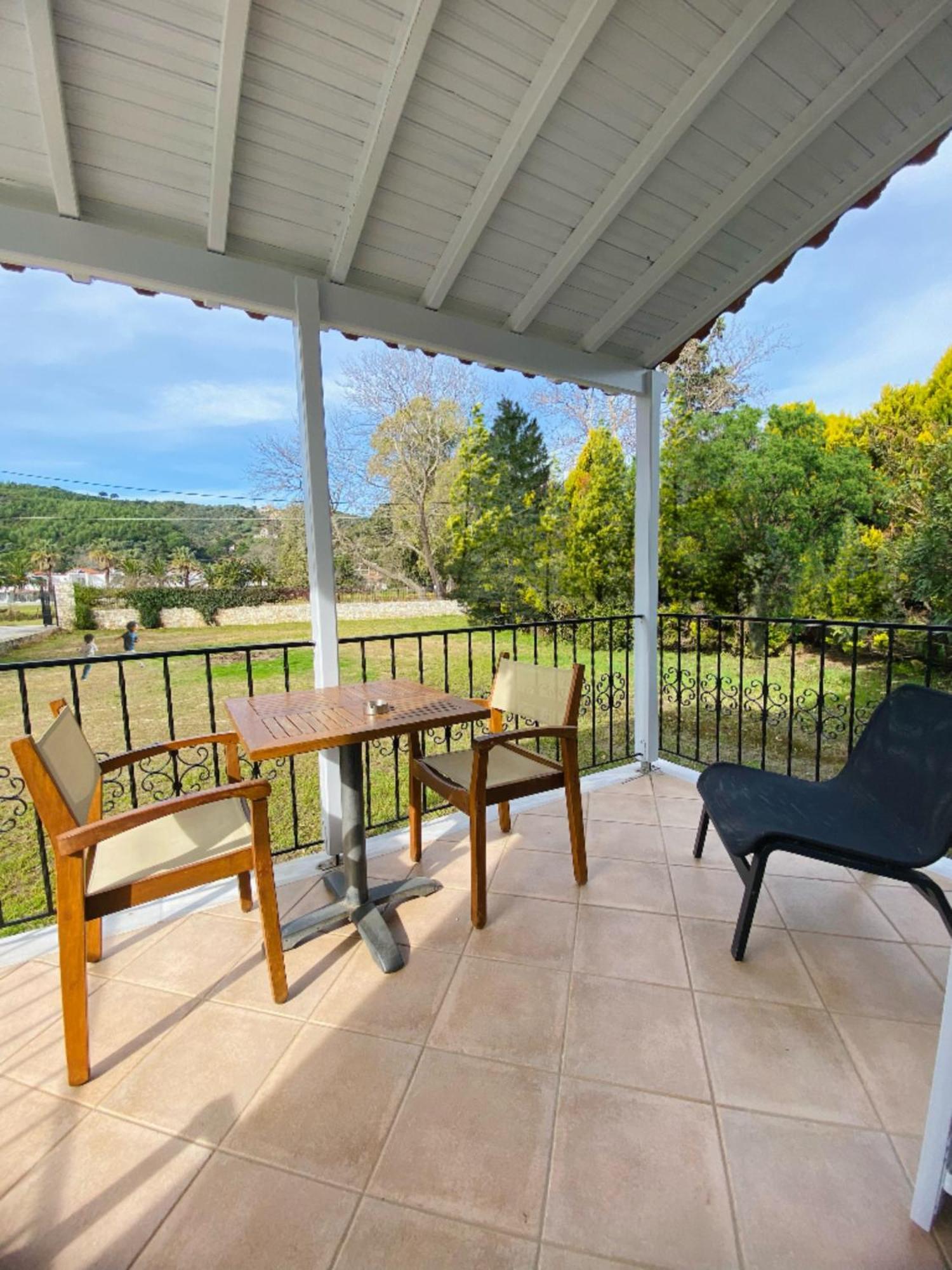 Calma Cottage Skiathos Town Luaran gambar